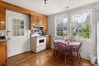 690 Page St, Scottsville, VA 24590 - Photo 58