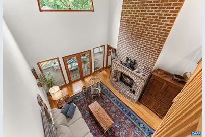 690 Page St, Scottsville, VA 24590 - Photo 12