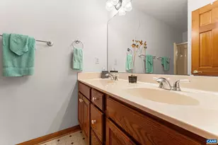 690 Page St, Scottsville, VA 24590 - Photo 36