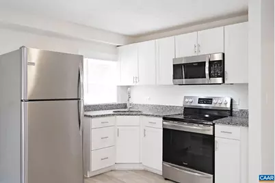 616 Rock Creek Rd #B, Charlottesville, VA 22903 - Photo 4