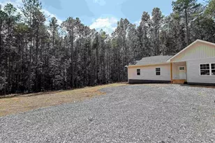 197 Slate River Trail, Arvonia, VA 23004 - Photo 2