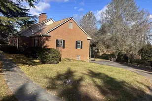 214 Montvue Dr, Charlottesville, VA 22901 - Photo 28