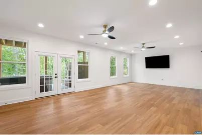 329 Carrsbrook Dr, Charlottesville, VA 22901 - Photo 42