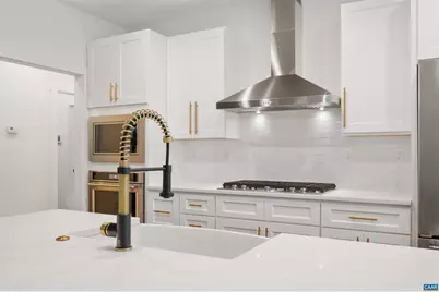 329 Carrsbrook Dr, Charlottesville, VA 22901 - Photo 16