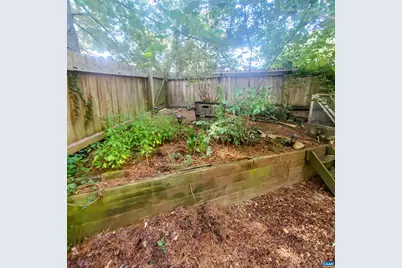 1217 Chatham Rdg, Charlottesville, VA 22901 - Photo 12