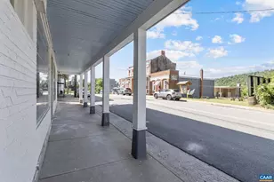 622 Front St, Lovingston, VA 22949 - Photo 8