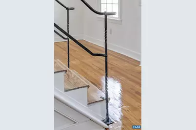 622 Front St, Lovingston, VA 22949 - Photo 22