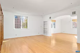 249 E Jefferson St, Charlottesville, VA 22902 - Photo 6
