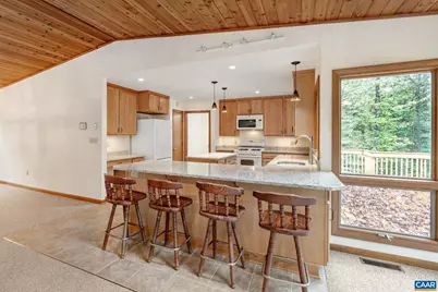 710 Sharps Creek Rd, Scottsville, VA 24590 - Photo 14