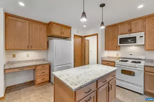 710 Sharps Creek Rd, Scottsville, VA 24590 - Photo 16