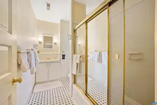 2280 Garth Rd, Charlottesville, VA 22901 - Photo 18