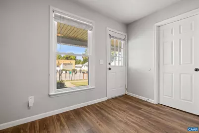 9 Bradley Ln, Waynesboro, VA 22980 - Photo 8