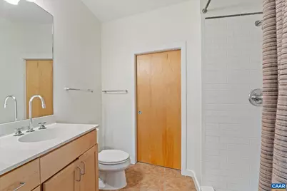 202 Douglas Ave #3D, Charlottesville, VA 22902 - Photo 18