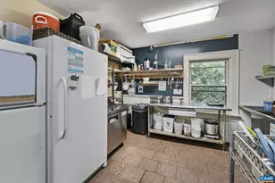 485 Valley St, Scottsville, VA 24590 - Photo 32