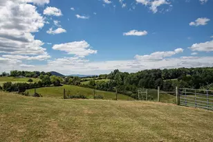 424 Balsley Rd, Staunton, VA 24401 - Photo 4