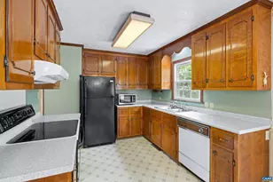 408 Carlton Rd, Charlottesville, VA 22902 - Photo 18