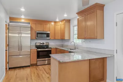 118 Roys Pl, Charlottesville, VA 22902 - Photo 6