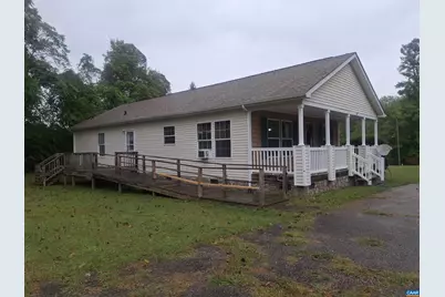 220 Camden St, Dillwyn, VA 23936 - Photo 2