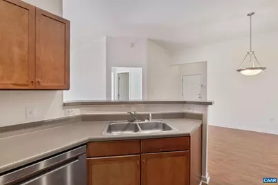 765 Walker Sq #4B, Charlottesville, VA 22903 - Photo 8