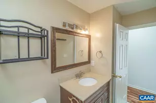 197 Sherwood Dr, Waynesboro, VA 22980 - Photo 14