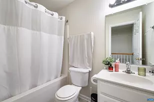 106 Melbourne Park, Charlottesville, VA 22901 - Photo 24