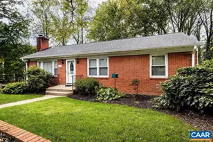 1905 Swanson Dr, Charlottesville, VA 22901 - Photo 2