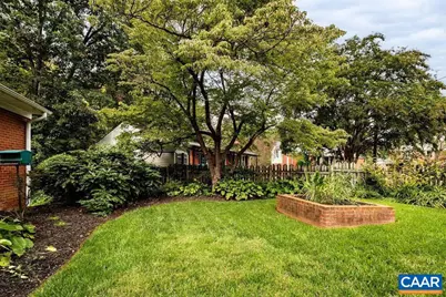 1905 Swanson Dr, Charlottesville, VA 22901 - Photo 6