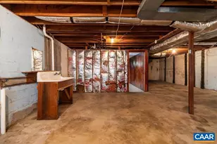 1905 Swanson Dr, Charlottesville, VA 22901 - Photo 32