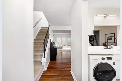 1552 Garden Ct, Charlottesville, VA 22901 - Photo 8