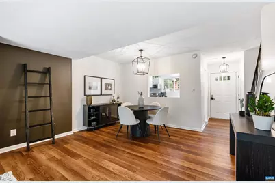 1552 Garden Ct, Charlottesville, VA 22901 - Photo 2