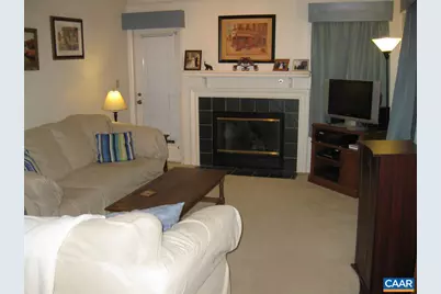 338 South Pantops Dr, Charlottesville, VA 22911 - Photo 2