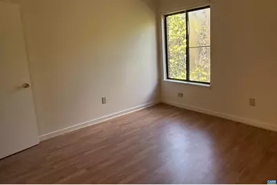 638 Crumpet Ct, Charlottesville, VA 22901 - Photo 12