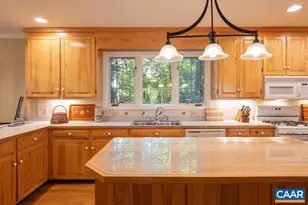 1549 Reynovia Dr, Charlottesville, VA 22902 - Photo 14