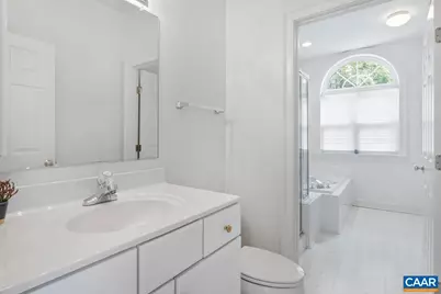 1132 Courtyard Dr, Charlottesville, VA 22903 - Photo 18