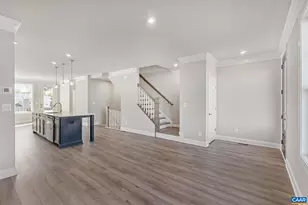 37 Lindley Pl, Charlottesville, VA 22901 - Photo 10