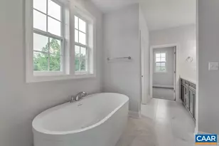 13 Sablewood Dr, Charlottesville, VA 22911 - Photo 32