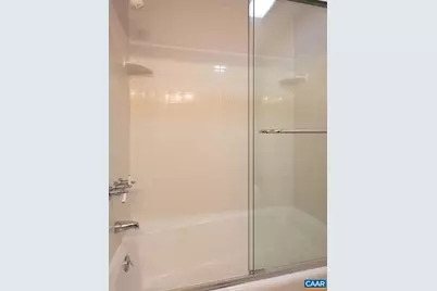 253 East Jefferson St, Charlottesville, VA 22902 - Photo 12