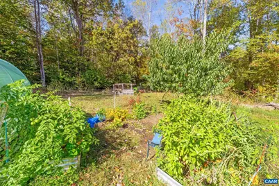 874 James River Rd, Scottsville, VA 24590 - Photo 32