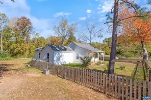 874 James River Rd, Scottsville, VA 24590 - Photo 30