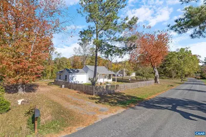 874 James River Rd, Scottsville, VA 24590 - Photo 42