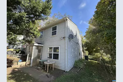 966 Rock Creek Rd, Charlottesville, VA 22903 - Photo 2