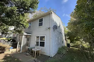 966 Rockcreek Rd, Charlottesville, VA 22903 - Photo 2