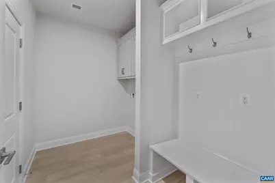 129A Springdale Rd, Waynesboro, VA 22980 - Photo 32