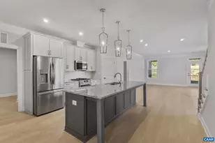 129A Springdale Rd, Waynesboro, VA 22980 - Photo 8