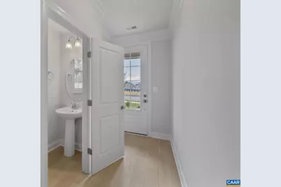 129A Springdale Rd, Waynesboro, VA 22980 - Photo 6