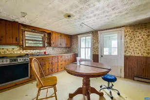 613 6th St, Shenandoah, VA 22849 - Photo 14