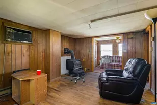 613 6th St, Shenandoah, VA 22849 - Photo 12