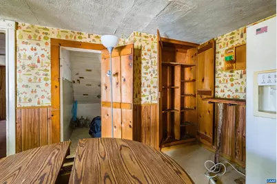 613 6th St, Shenandoah, VA 22849 - Photo 16