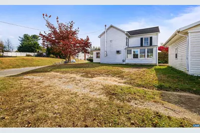 613 6th St, Shenandoah, VA 22849 - Photo 6