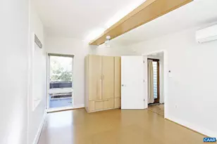 223 SW 4th St, Charlottesville, VA 22903 - Photo 8